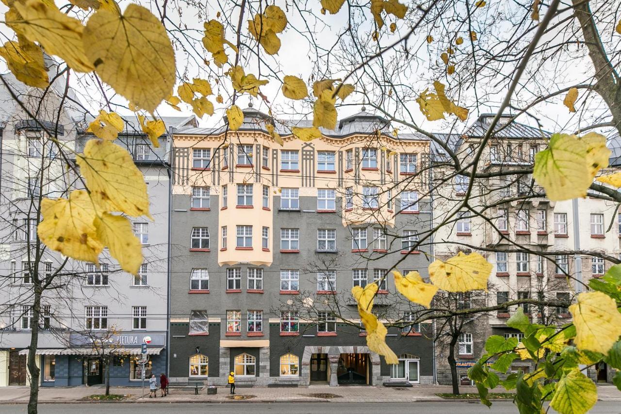 Cozy Flat. Art Nouveau Building, Near The City Center リガ エクステリア 写真